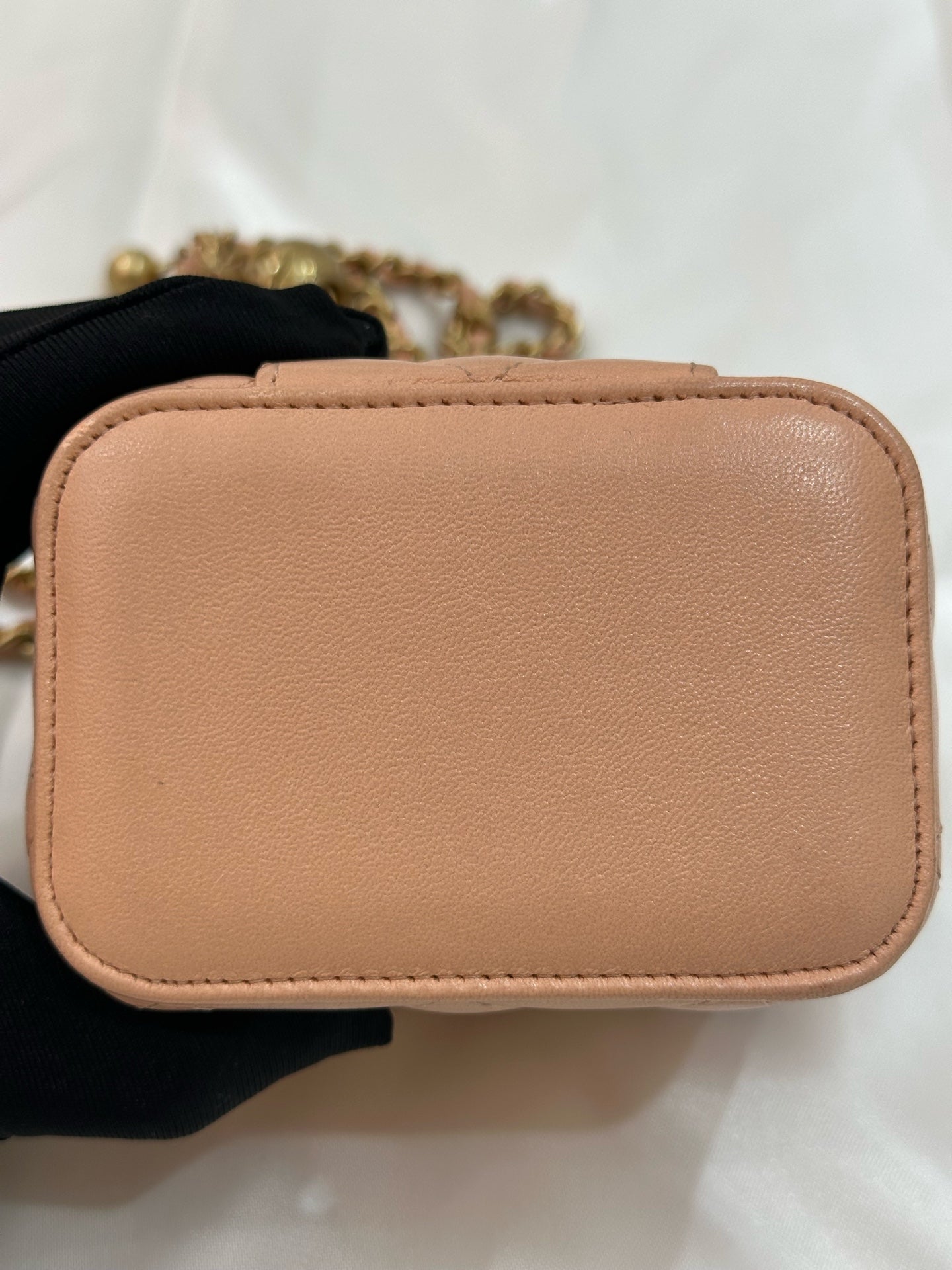 Chanel - Vanity Case - Leather - Orange - (mini)