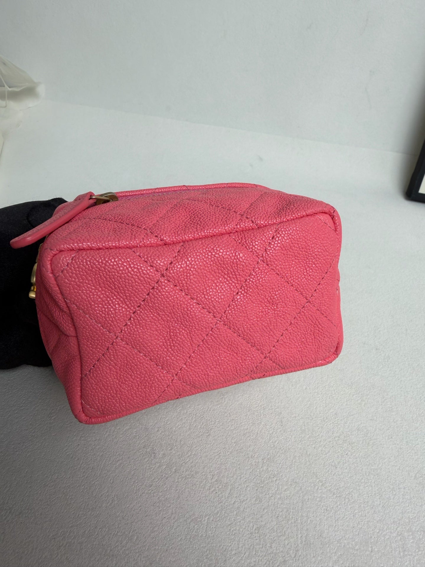 Chanel - Vanity Case - Leather - Pink - (mini)