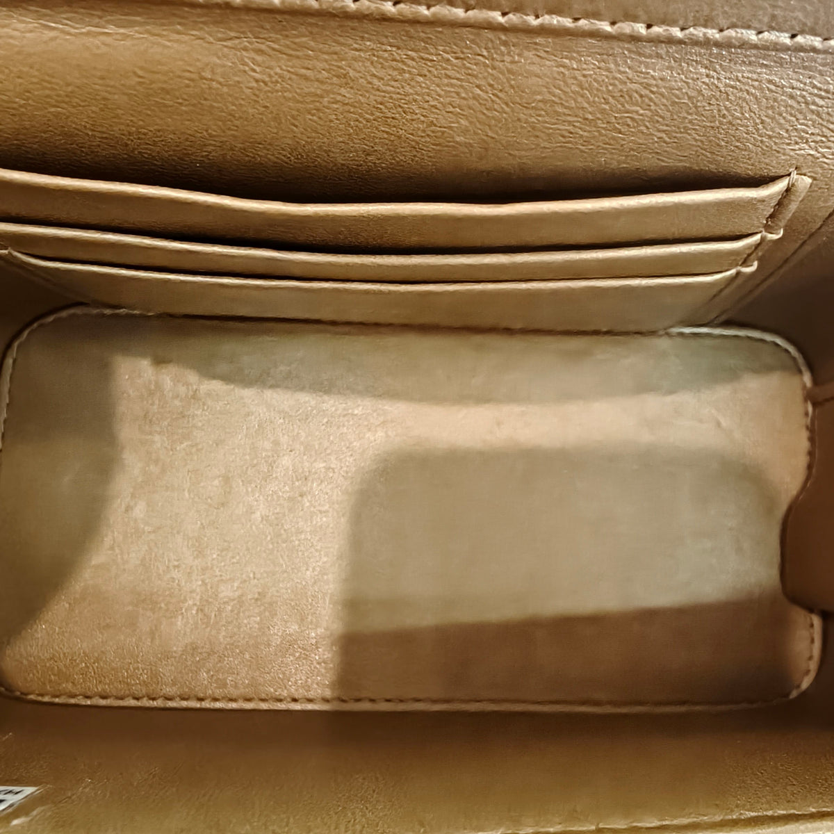 Chanel - Vanity Case - Leather - White