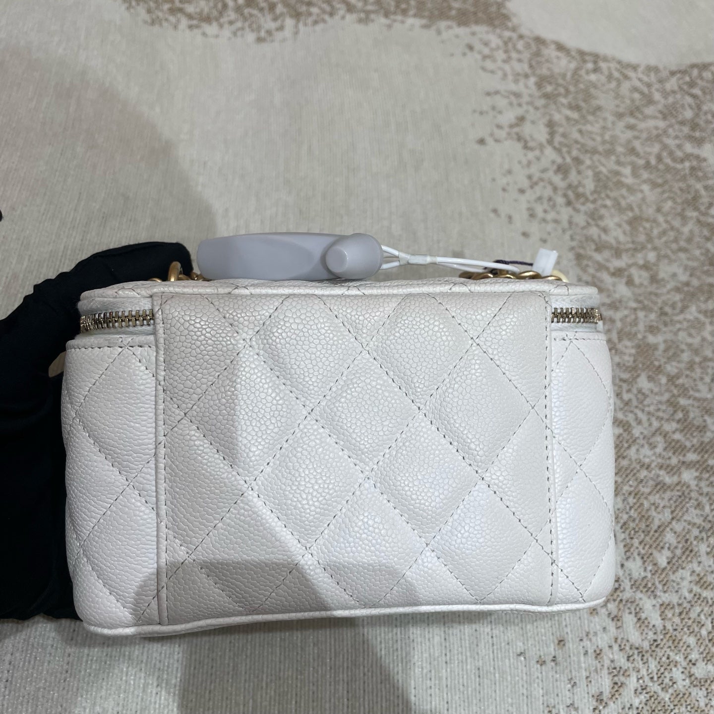 Chanel - Vanity Case - Leather - White - (mini)