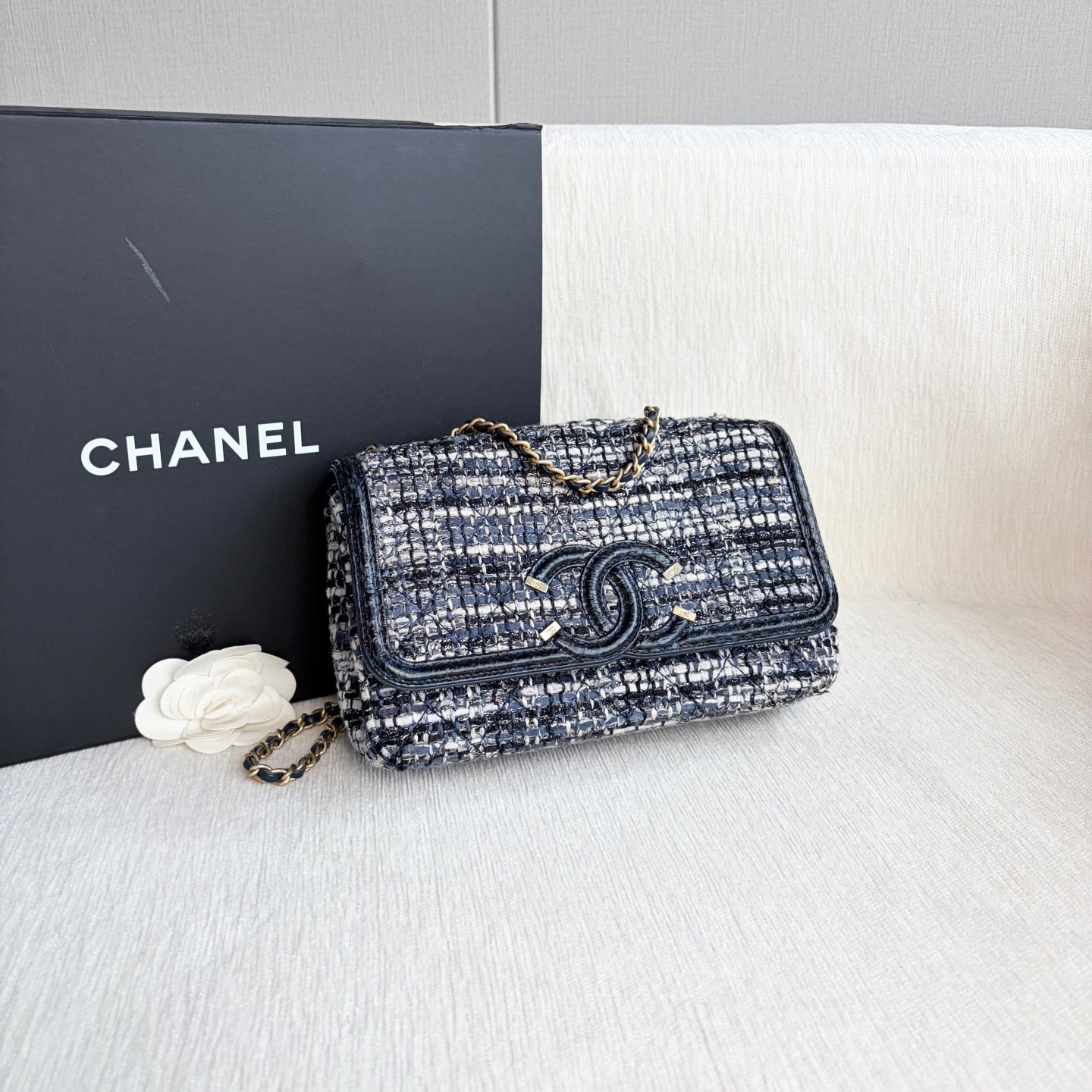 Chanel - Vanity Case - Tweed - Blue - (mini)