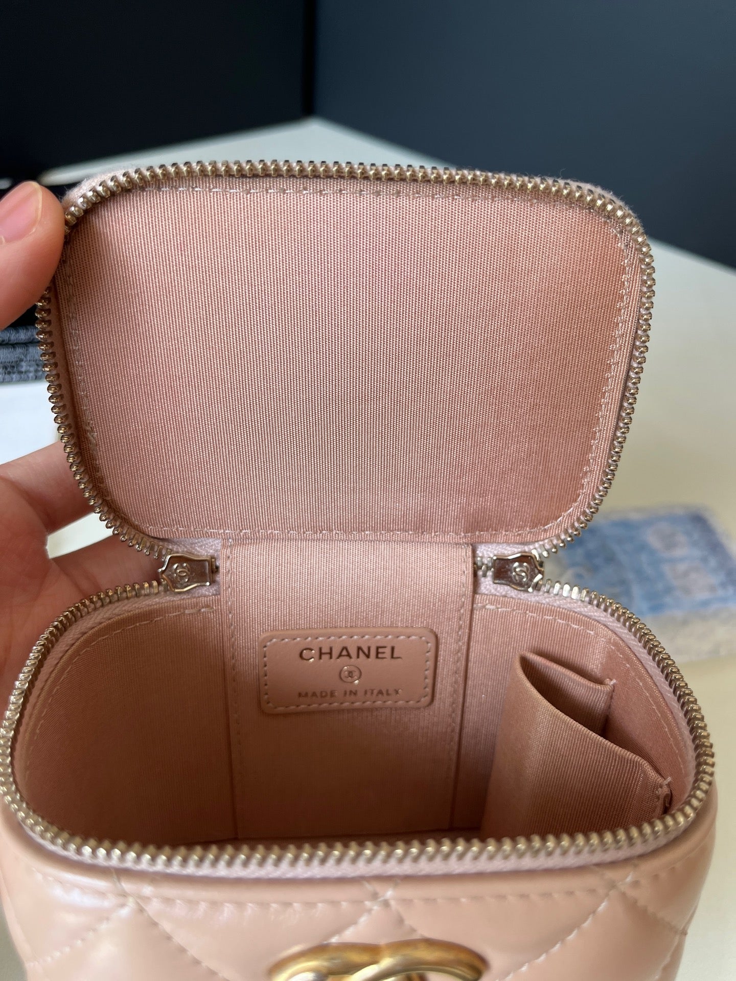 Chanel - Vanity - Leather - Beige - (mini)