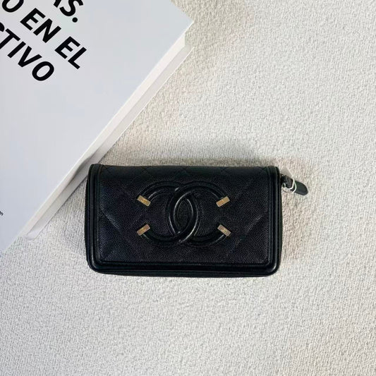 Chanel - Vanity Short Wallet - Caviar leather - Black with Gold-Tone Hardware - (Small)