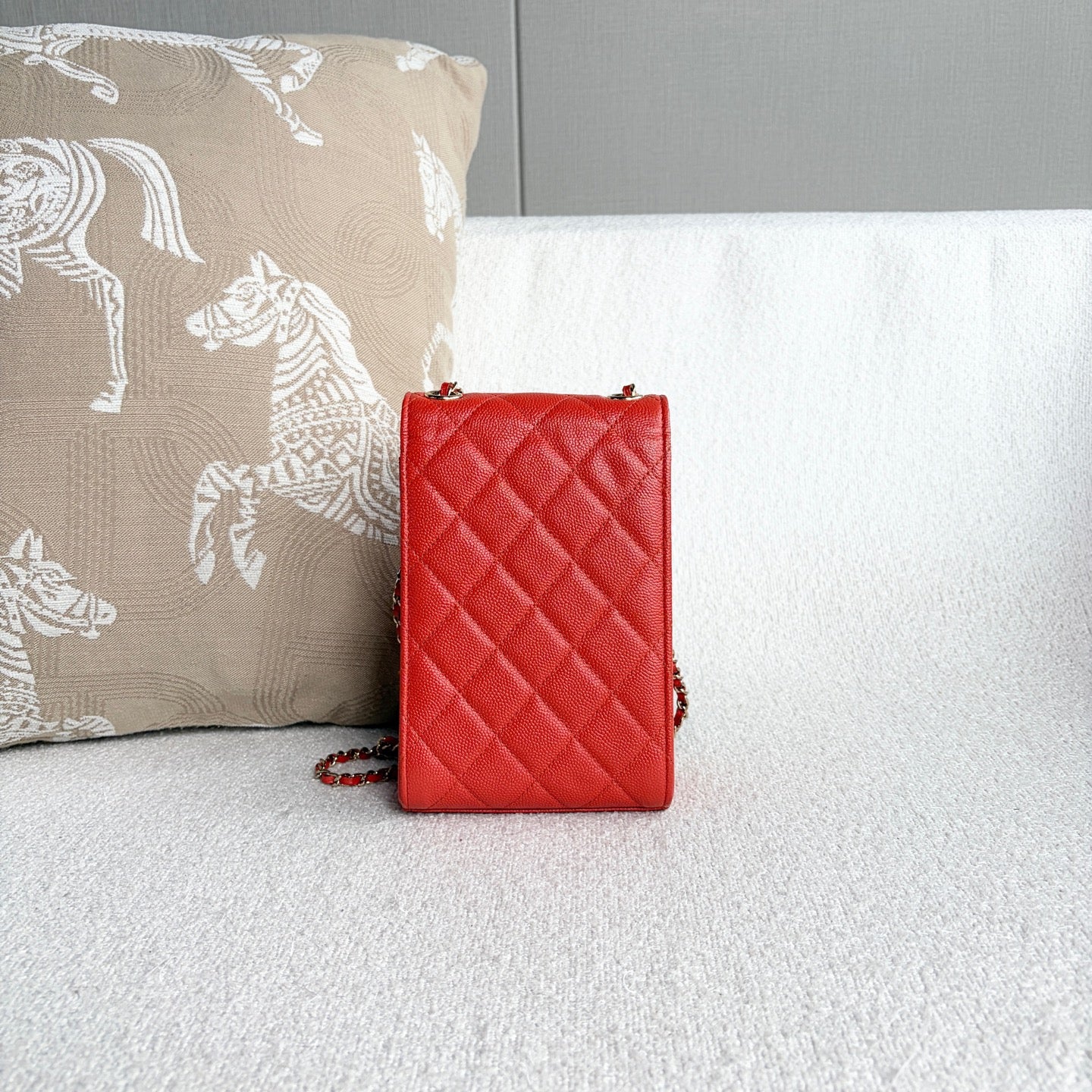 Chanel - Vertical Phone Holder with Chain - Grained calfskin leather - Orange - (mini)