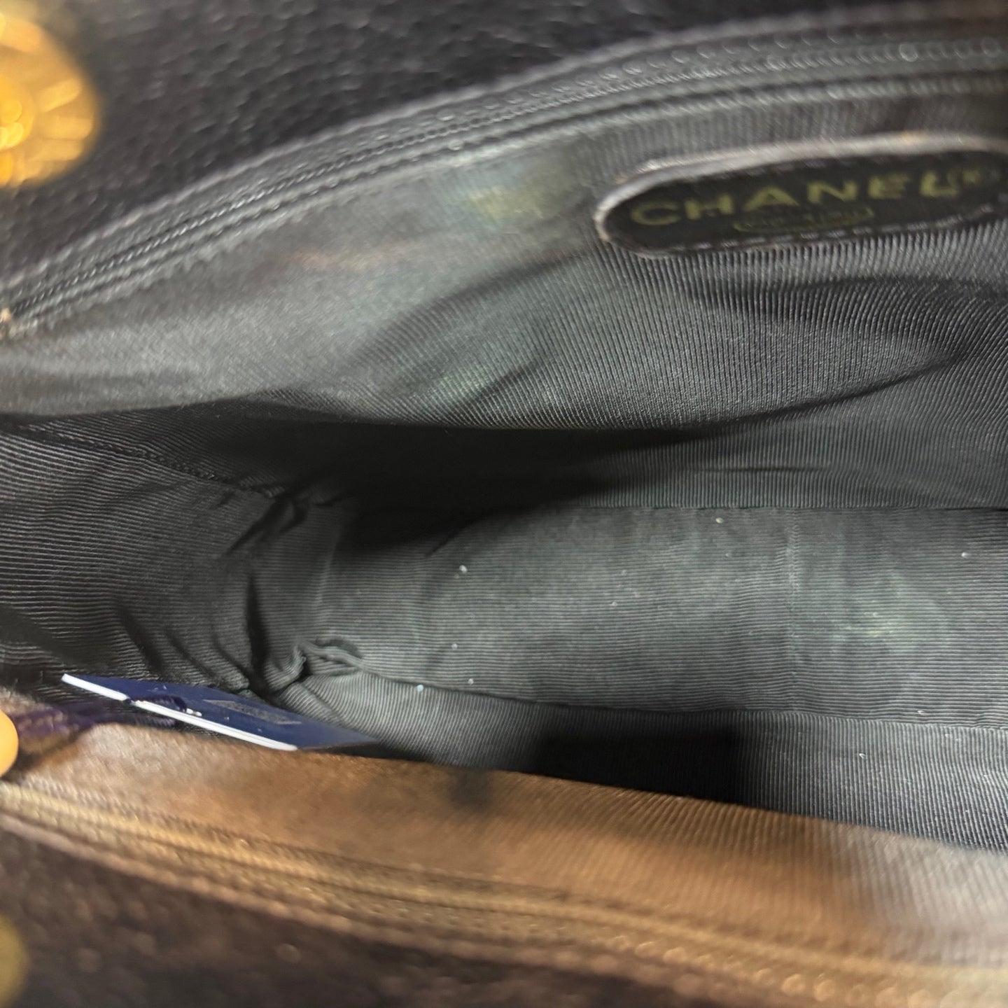 Chanel - Vintage Caviar Front Pocket Tote Bag - Leather - Black - (medium)