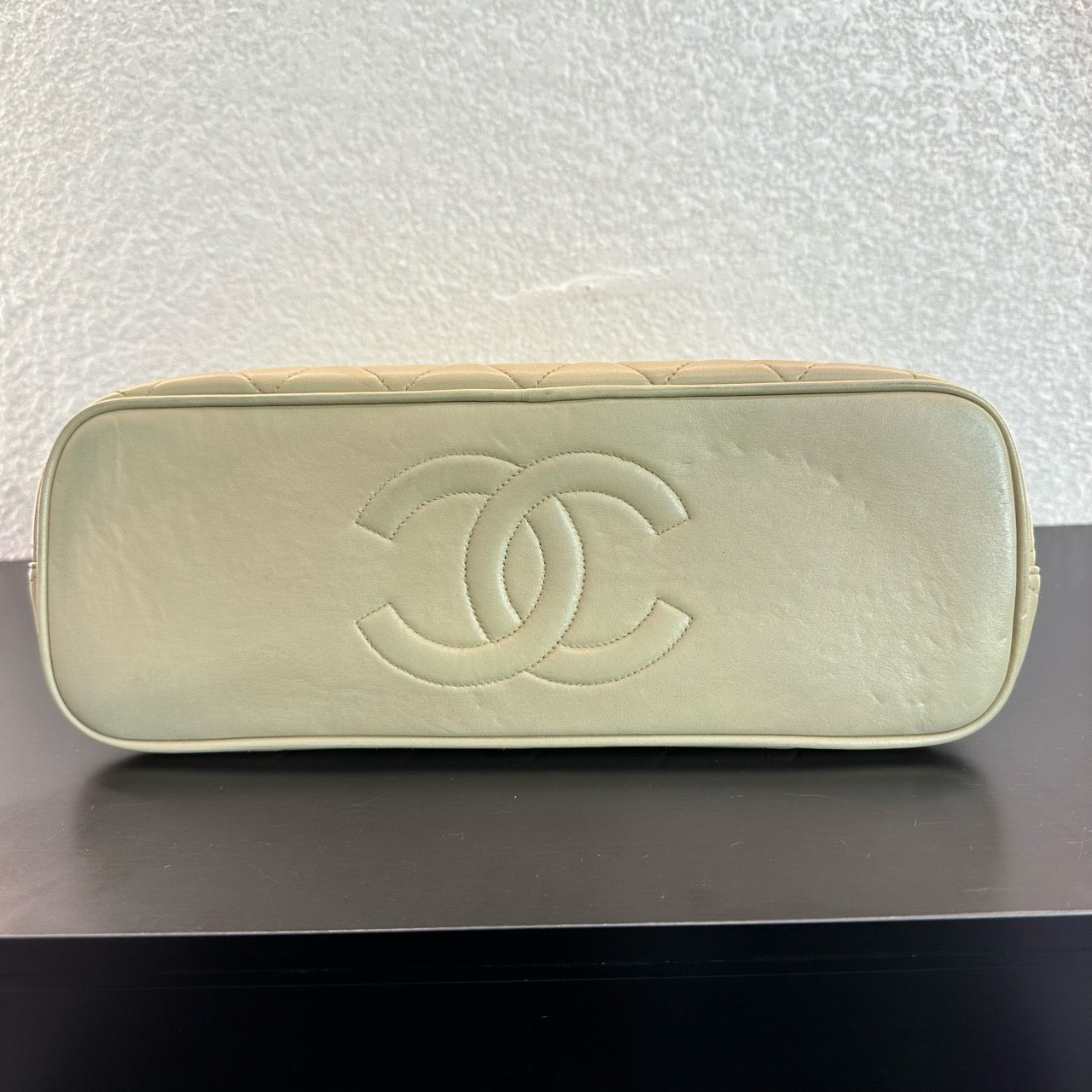 Chanel - Vintage Dome Chain Bag - Leather - Beige - (medium)