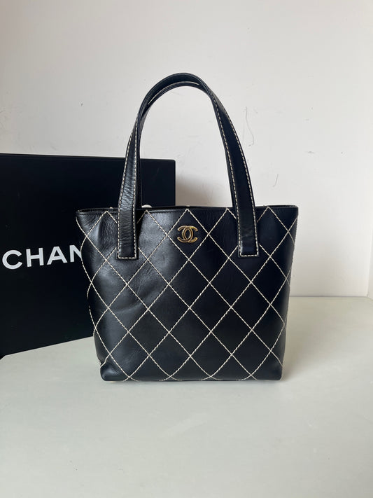 Chanel - Vivienne - Leather - Black - (small)