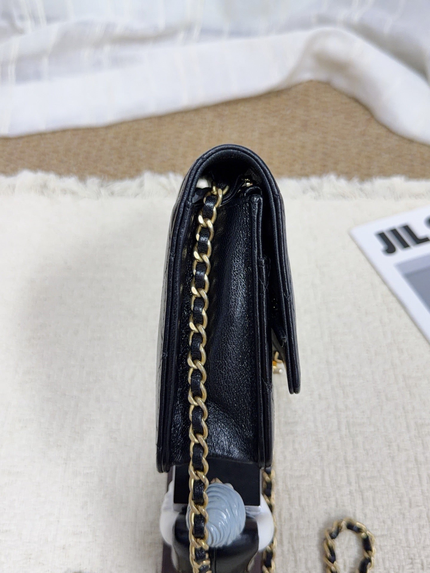 Chanel - Wallet on Chain - Calfskin - Black - (mini)