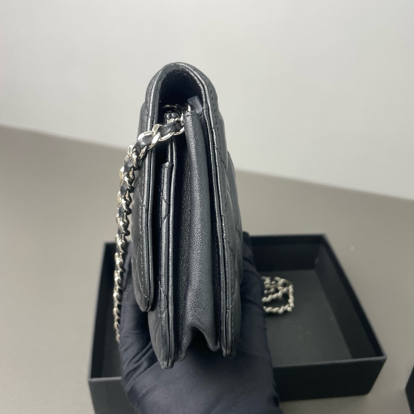 Chanel - Wallet on Chain - Leather - Black - (mini)