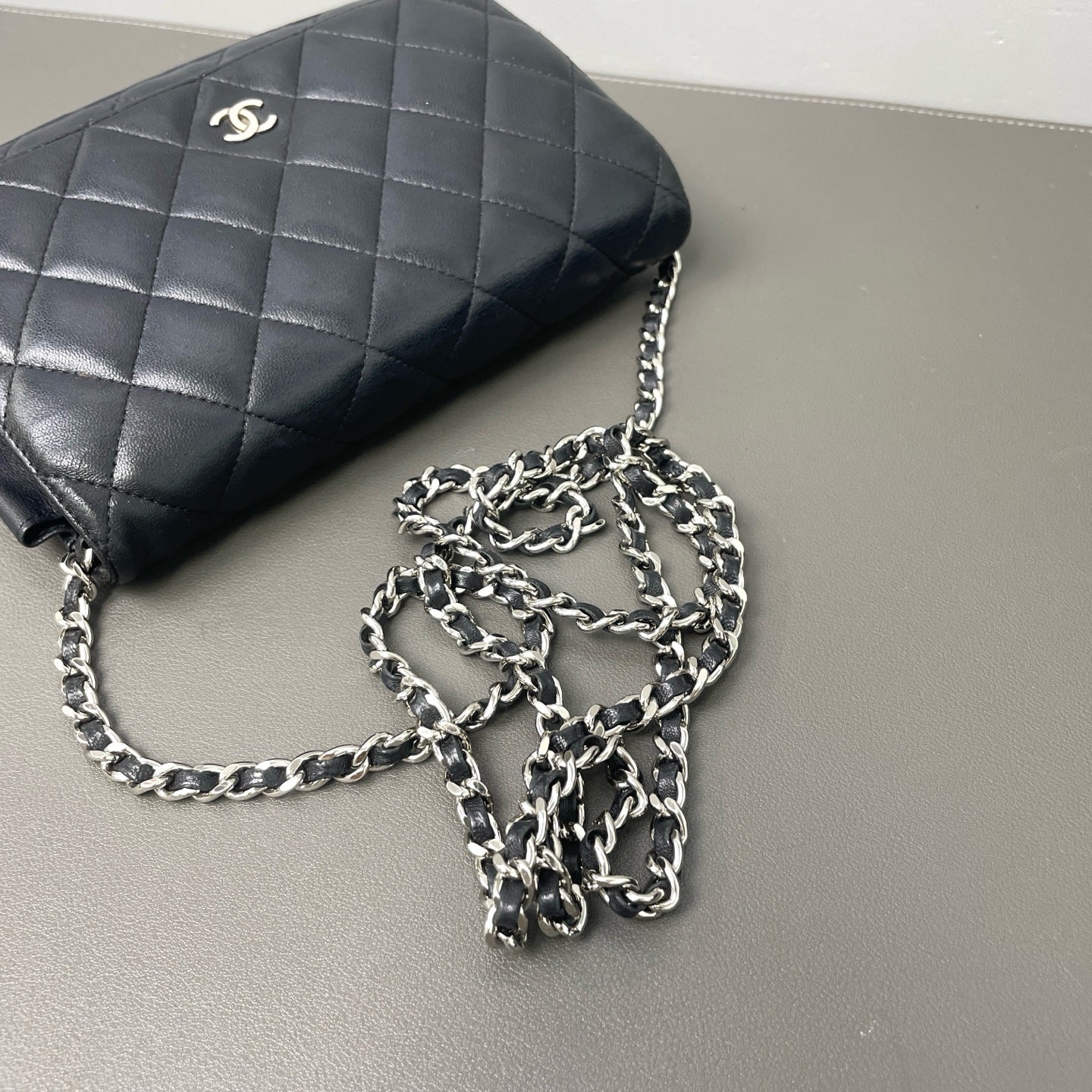 Chanel - Wallet on Chain - Leather - Black - (mini)