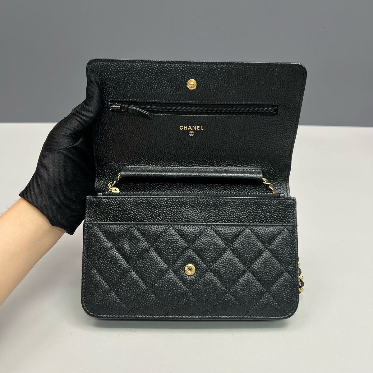 Chanel - Wallet on Chain - Leather - Black - (small)