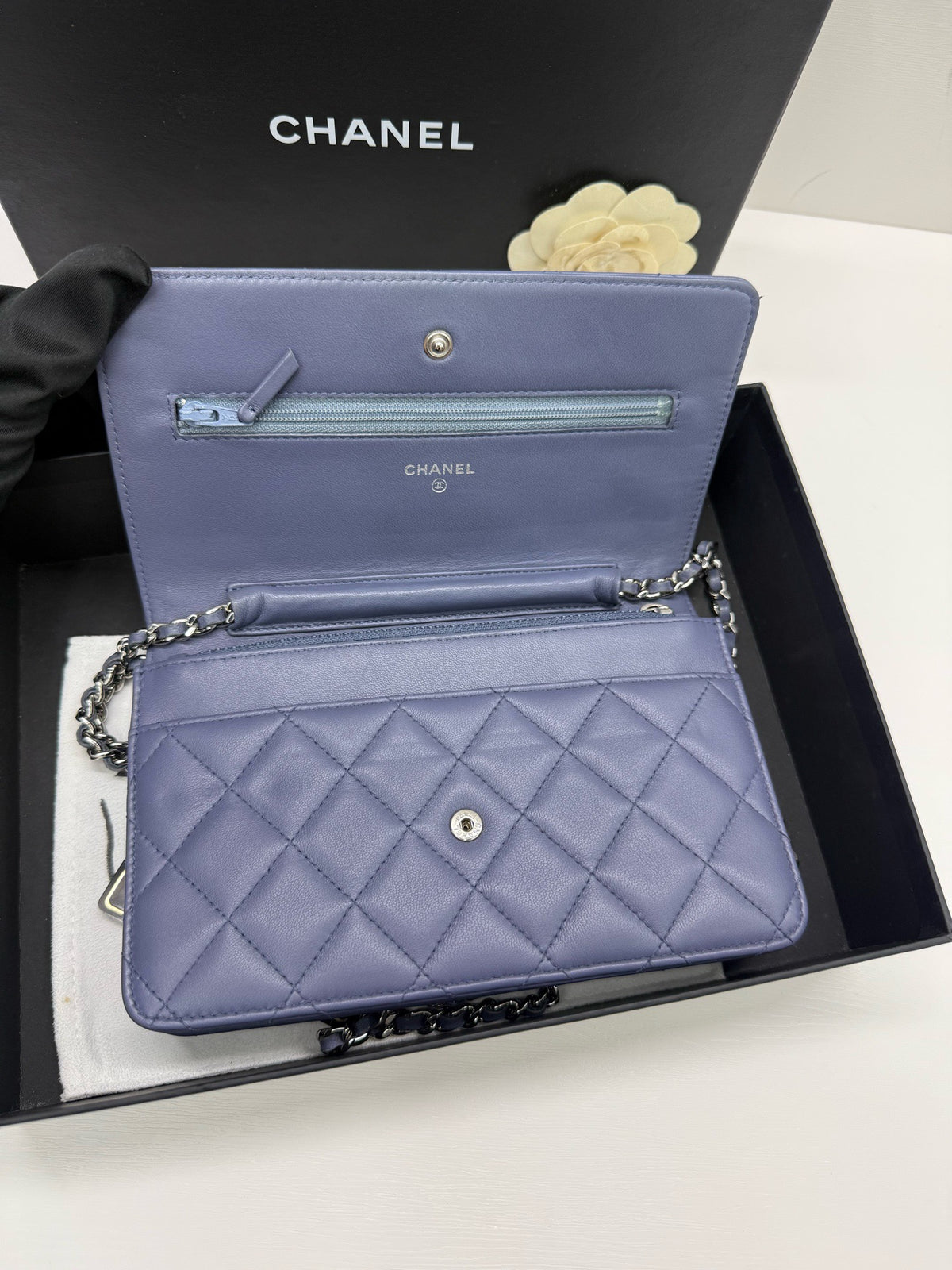 Chanel - Wallet on Chain - Leather - Blue - (small)