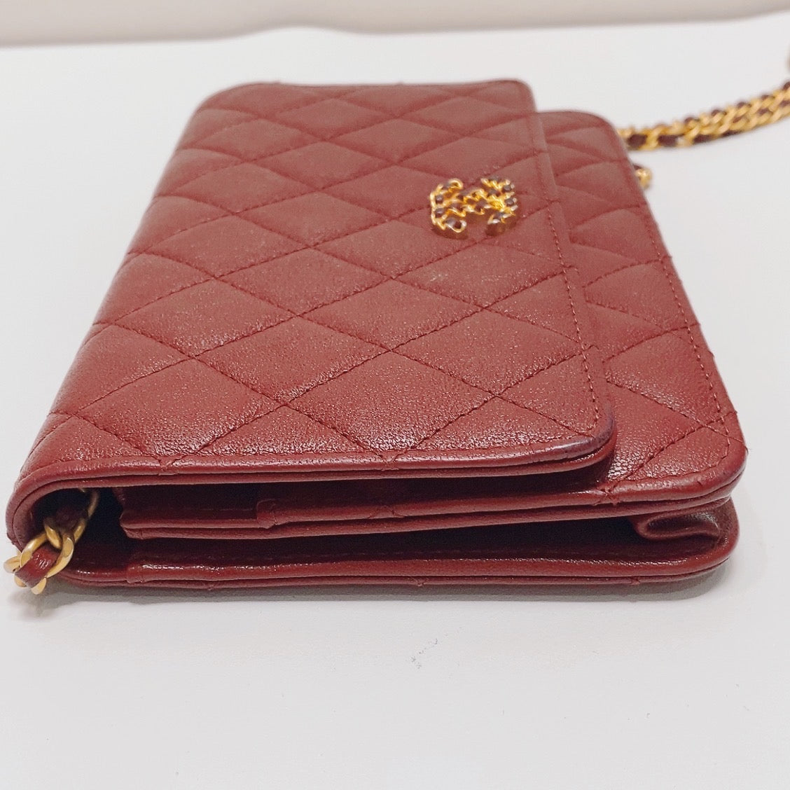 Chanel - Wallet on Chain - Leather - Burgundy - (mini)