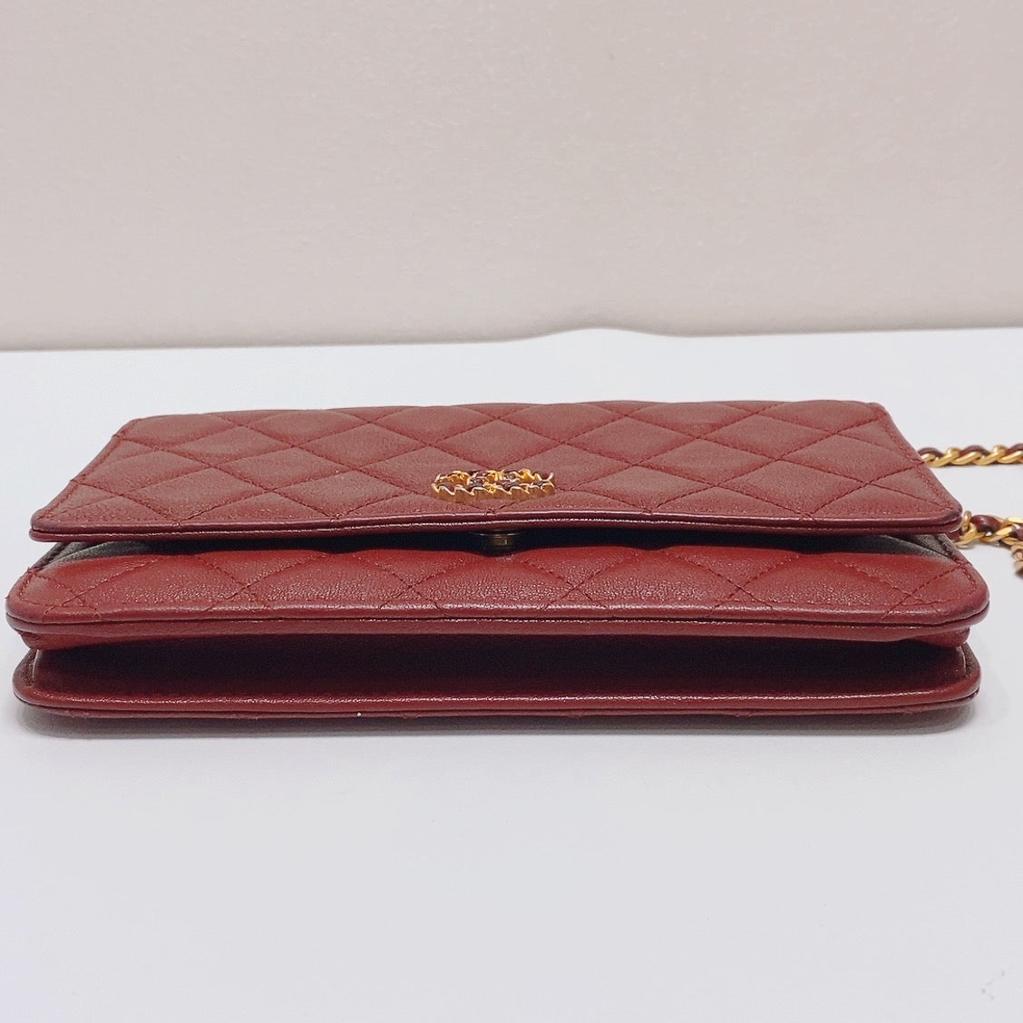 Chanel - Wallet on Chain - Leather - Burgundy - (mini)