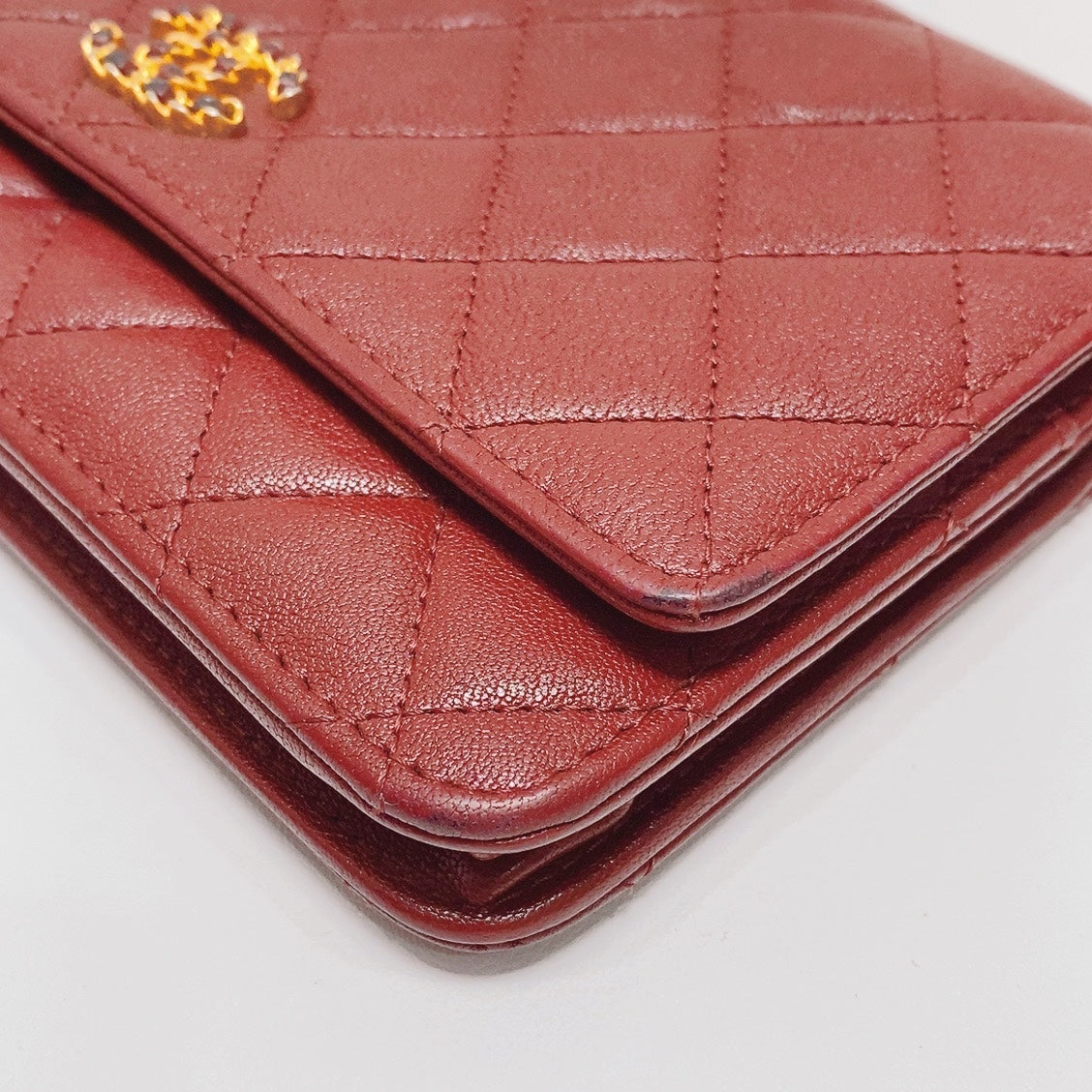 Chanel - Wallet on Chain - Leather - Burgundy - (mini)