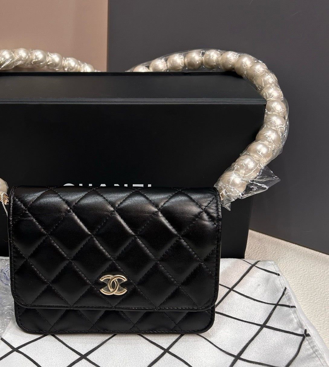 Chanel - Wallet on Chain Mini - Leather - Black - (mini)
