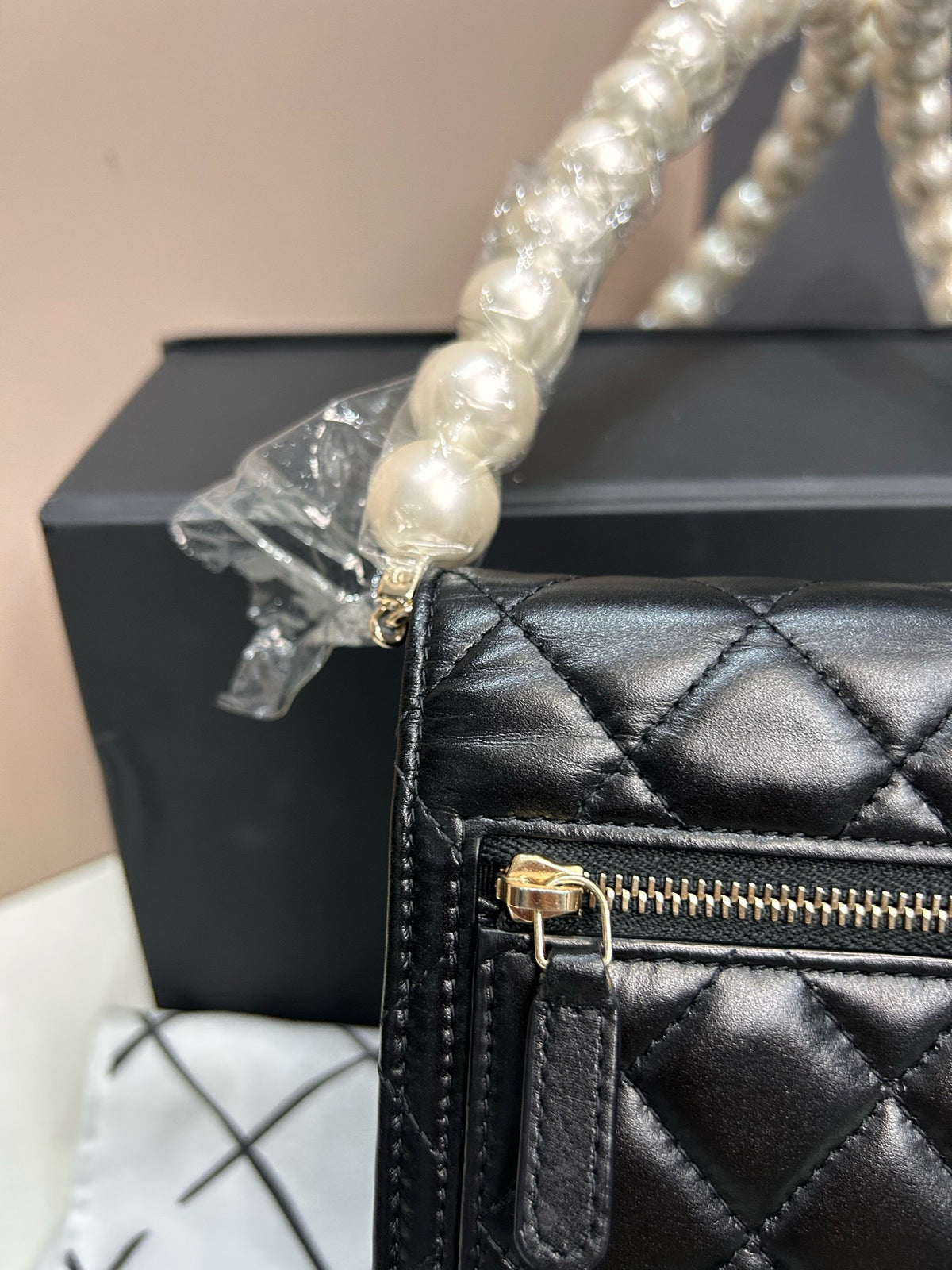 Chanel - Wallet on Chain Mini - Leather - Black - (mini)