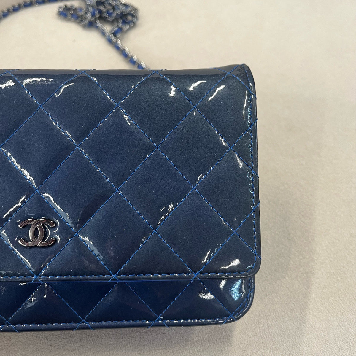 Chanel - Wallet on Chain - Patent leather - Navy - (small)