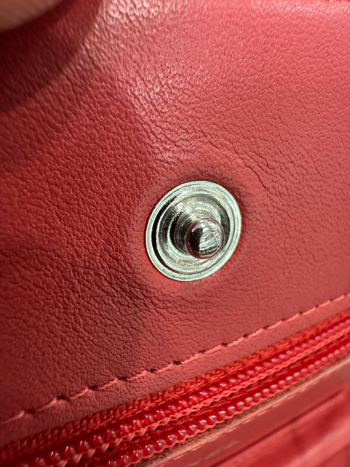 Chanel - Wallet on Chain - Patent leather - Orange - (small)