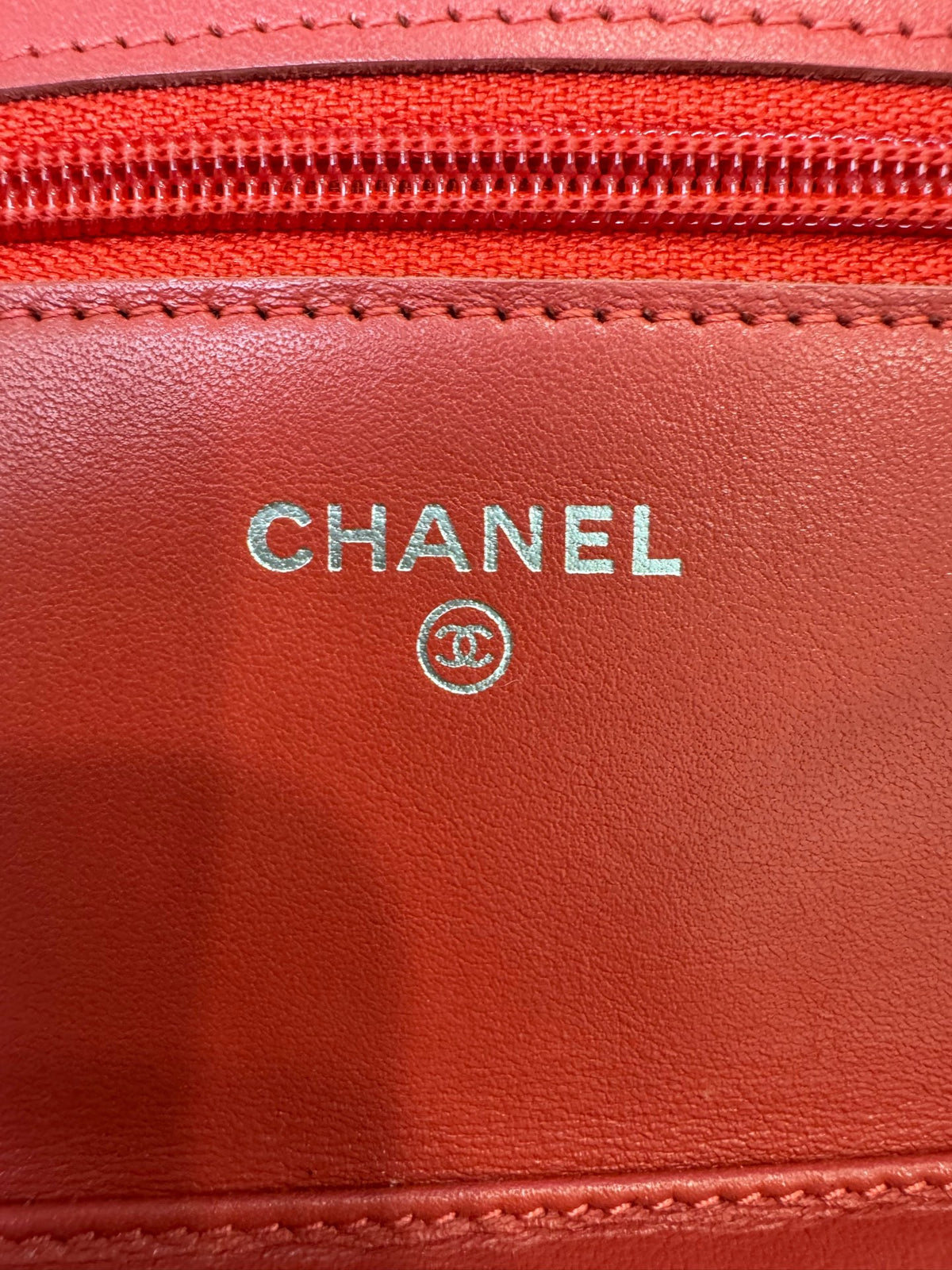 Chanel - Wallet on Chain - Patent leather - Orange - (small)