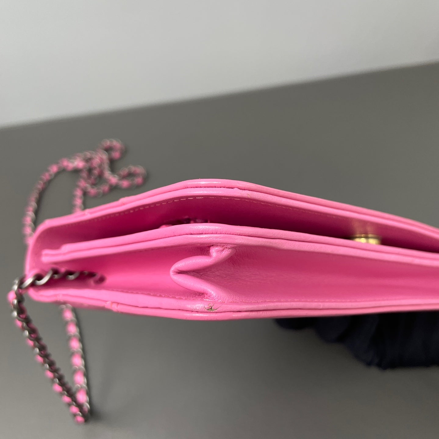 Chanel Wallet On Chain (WOC) Leather Pink - view 6