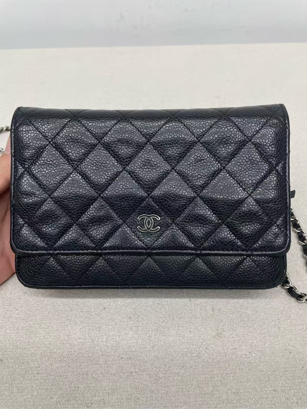 Chanel - Wallet On Chain (WOC) - Caviar leather - Black with Silver-Tone Hardware - (mini)