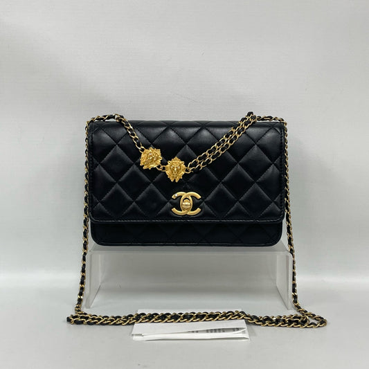 Chanel - Wallet on Chain (WOC) with Lion Pendants - Lambskin leather - Black with Gold-Tone Hardware - (mini)