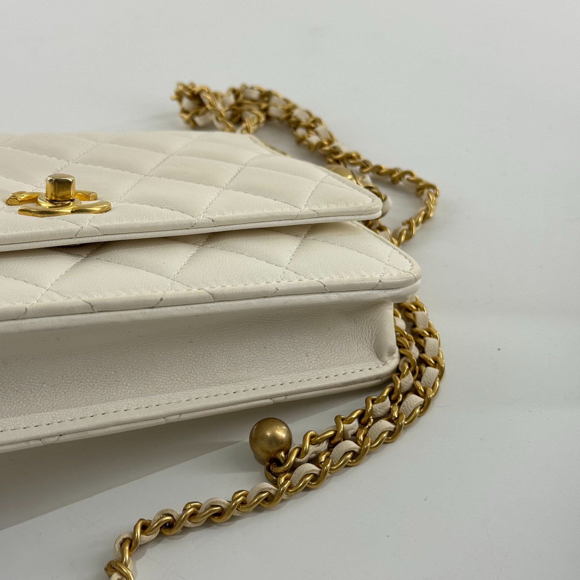 Chanel WOC Leather White - view 3