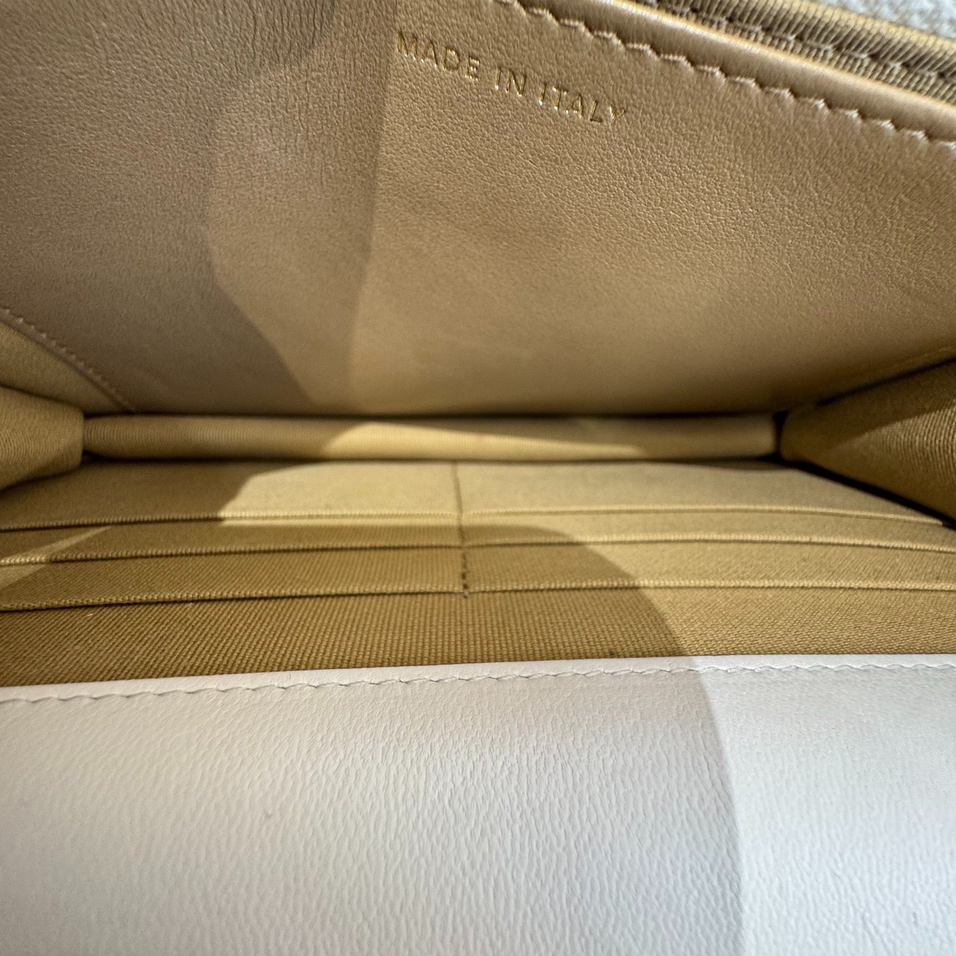 Chanel WOC Leather White - view 4