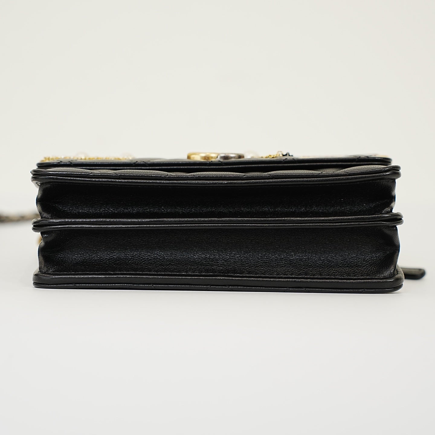 Chanel - WOC - Leather - Black - (mini)