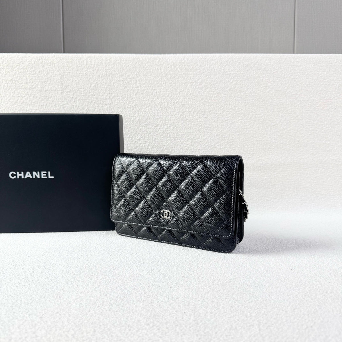 Chanel - WOC - Leather - Black - (mini)
