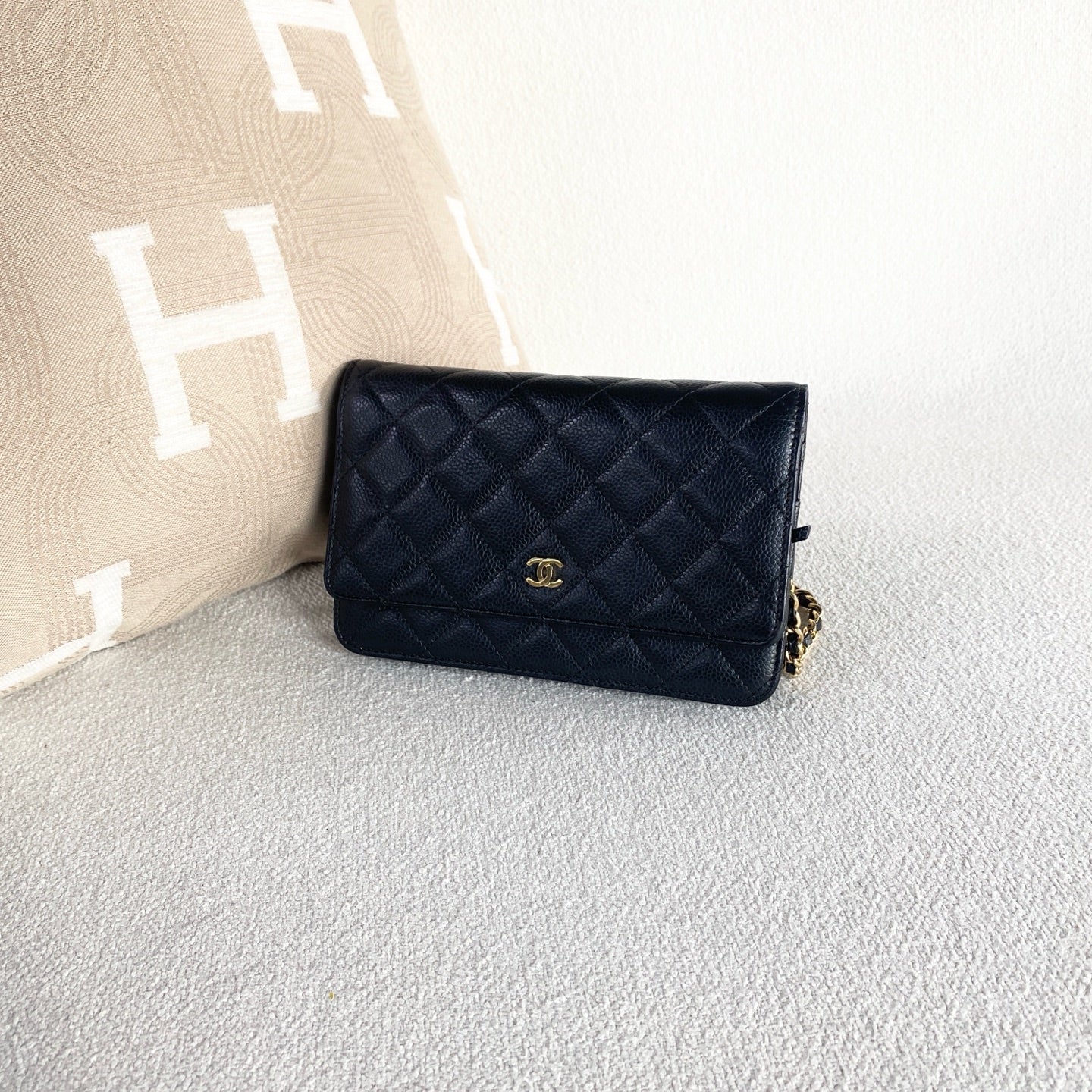 Chanel - WOC - Leather - Black - (mini)