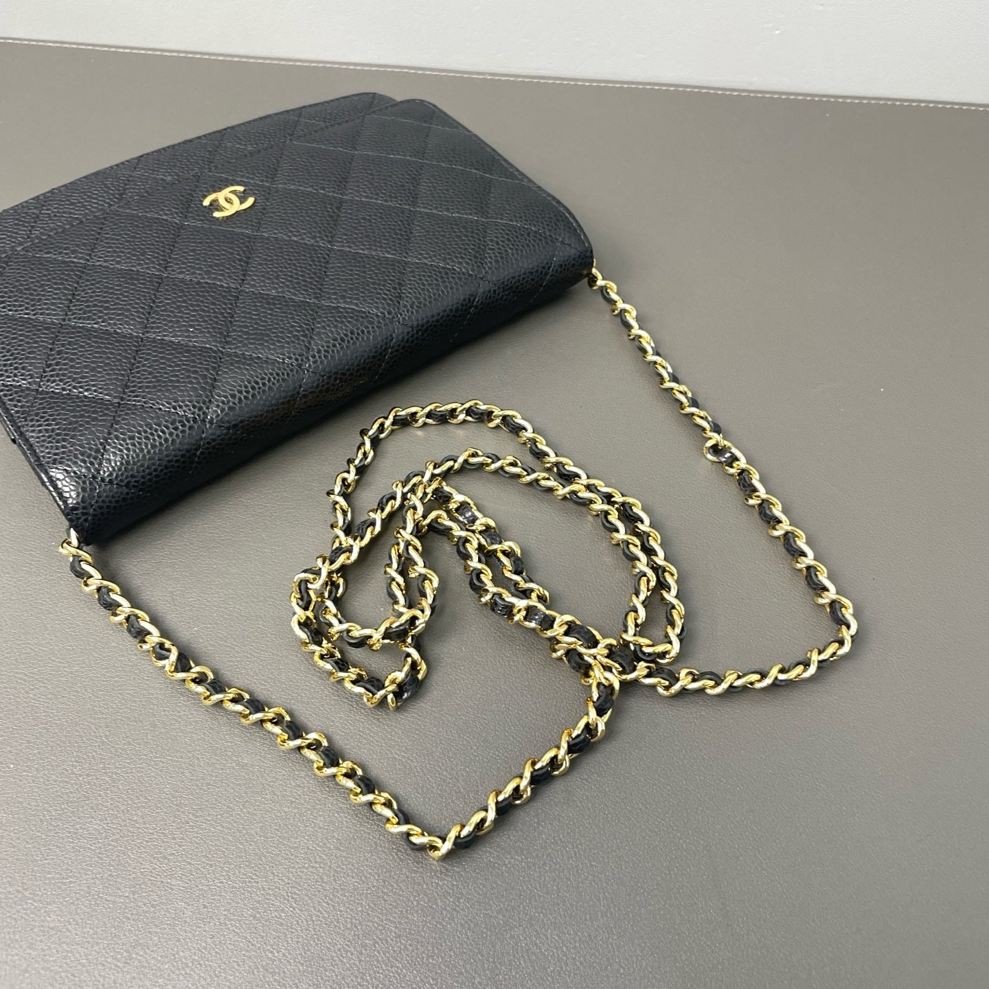 Chanel - WOC - Leather - Black - (mini)