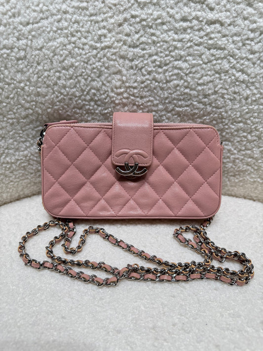 Chanel - WOC - Leather - Pink - (mini)