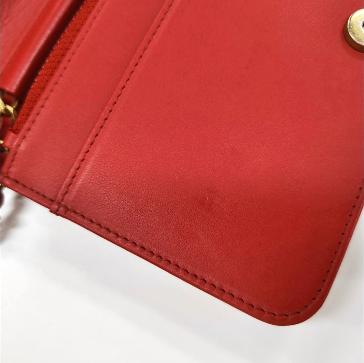 Chanel - WOC - Leather - Red - (mini)