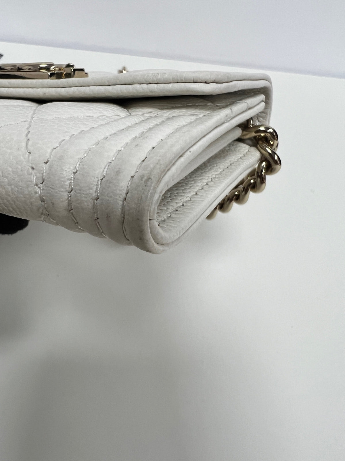 Chanel - WOC - Leather - White - (mini)