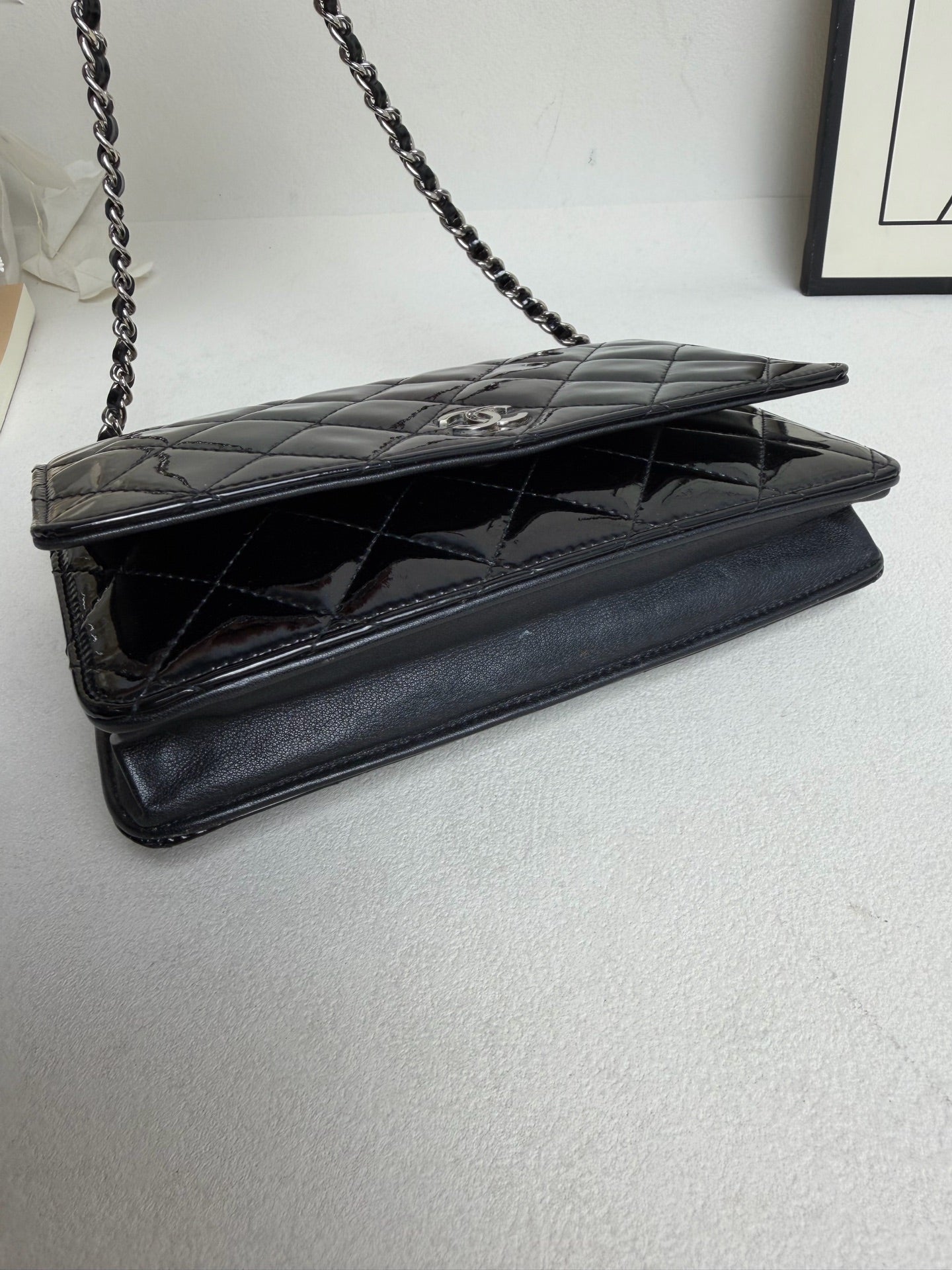 Chanel - WOC - Patent leather - Black - (mini)