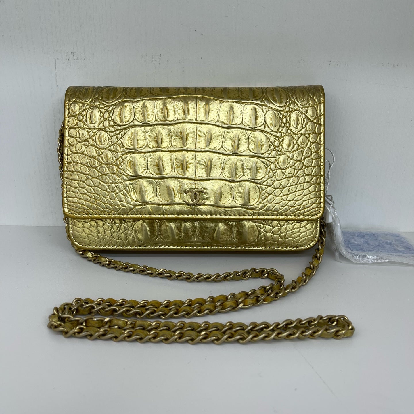 Chanel - WOC (Wallet on Chain) - Crocodile embossed leather - Gold - (mini)