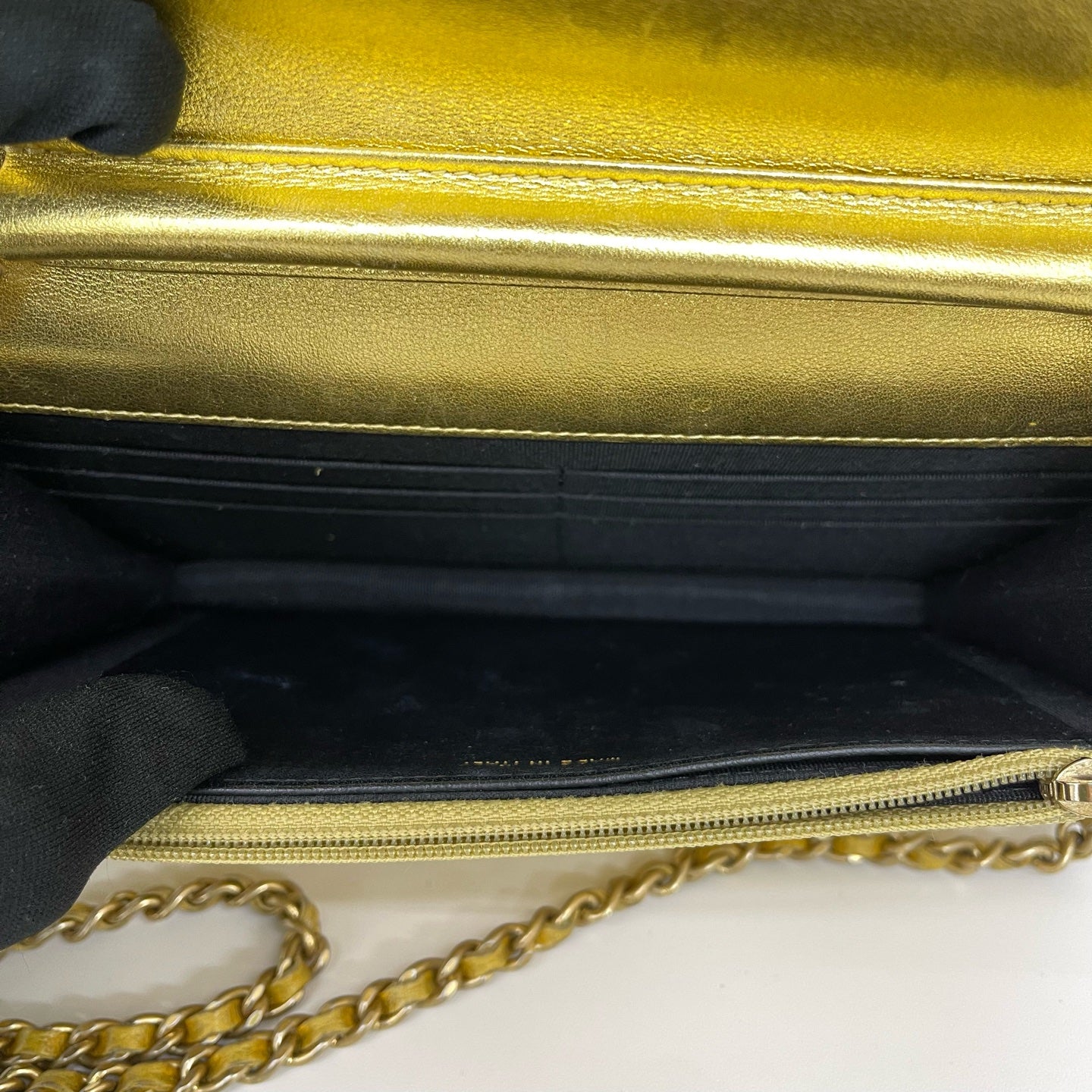 Chanel - WOC (Wallet on Chain) - Crocodile embossed leather - Gold - (mini)