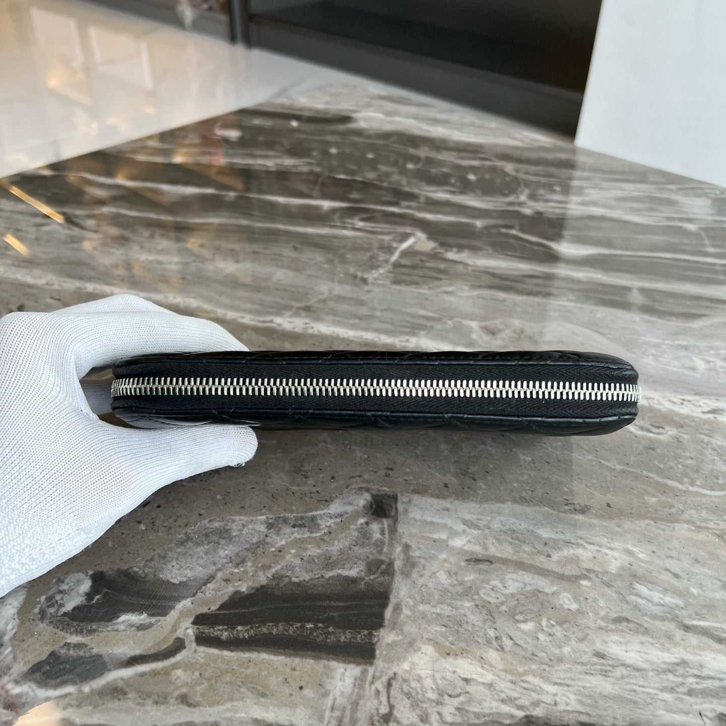 Chanel - Zip Around Wallet - Leather - Black - (Other)