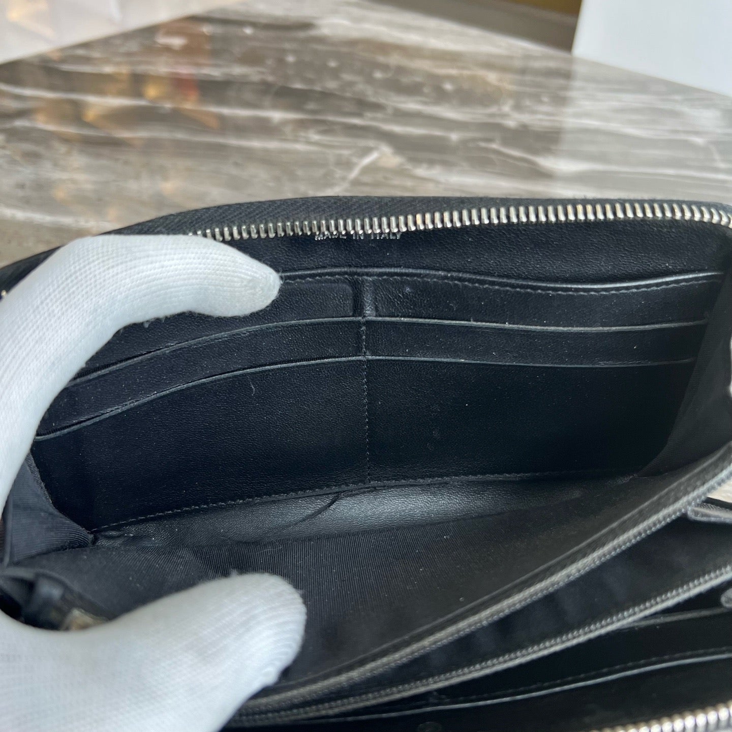 Chanel - Zip Around Wallet - Leather - Black - (Other)