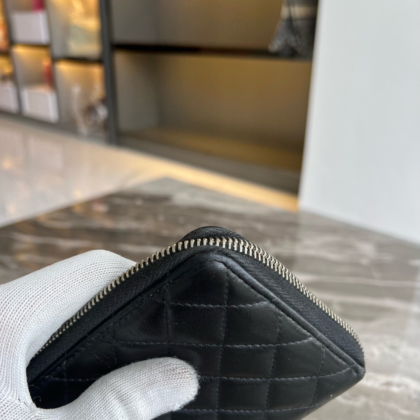 Chanel - Zip Around Wallet - Leather - Black - (Other)