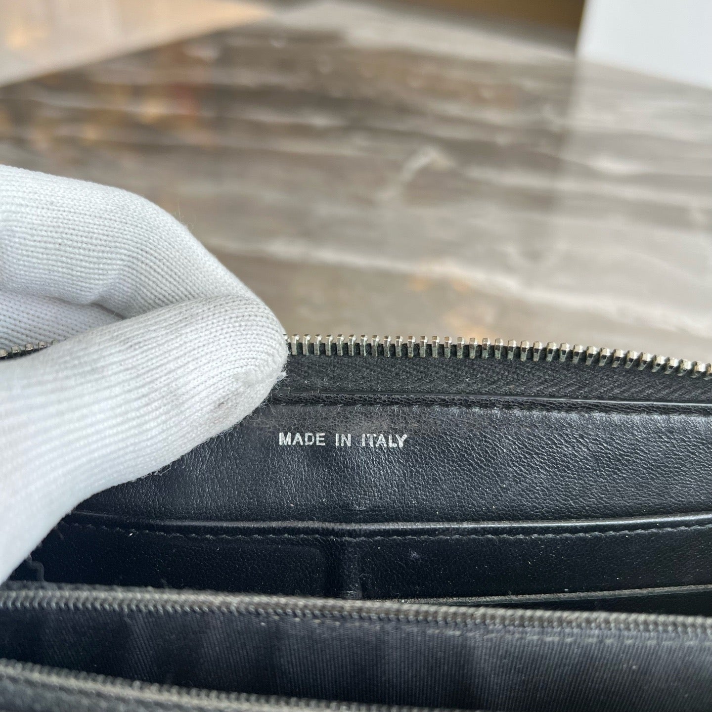 Chanel - Zip Around Wallet - Leather - Black - (Other)