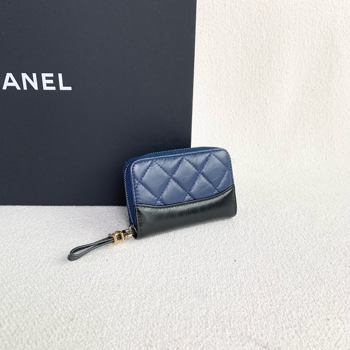 Chanel - Zip Coin Purse - Leather - Blue - (mini)