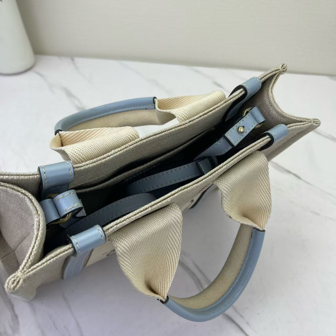 Chloe - Woody - Canvas and Leather - Beige and Blue - (small)