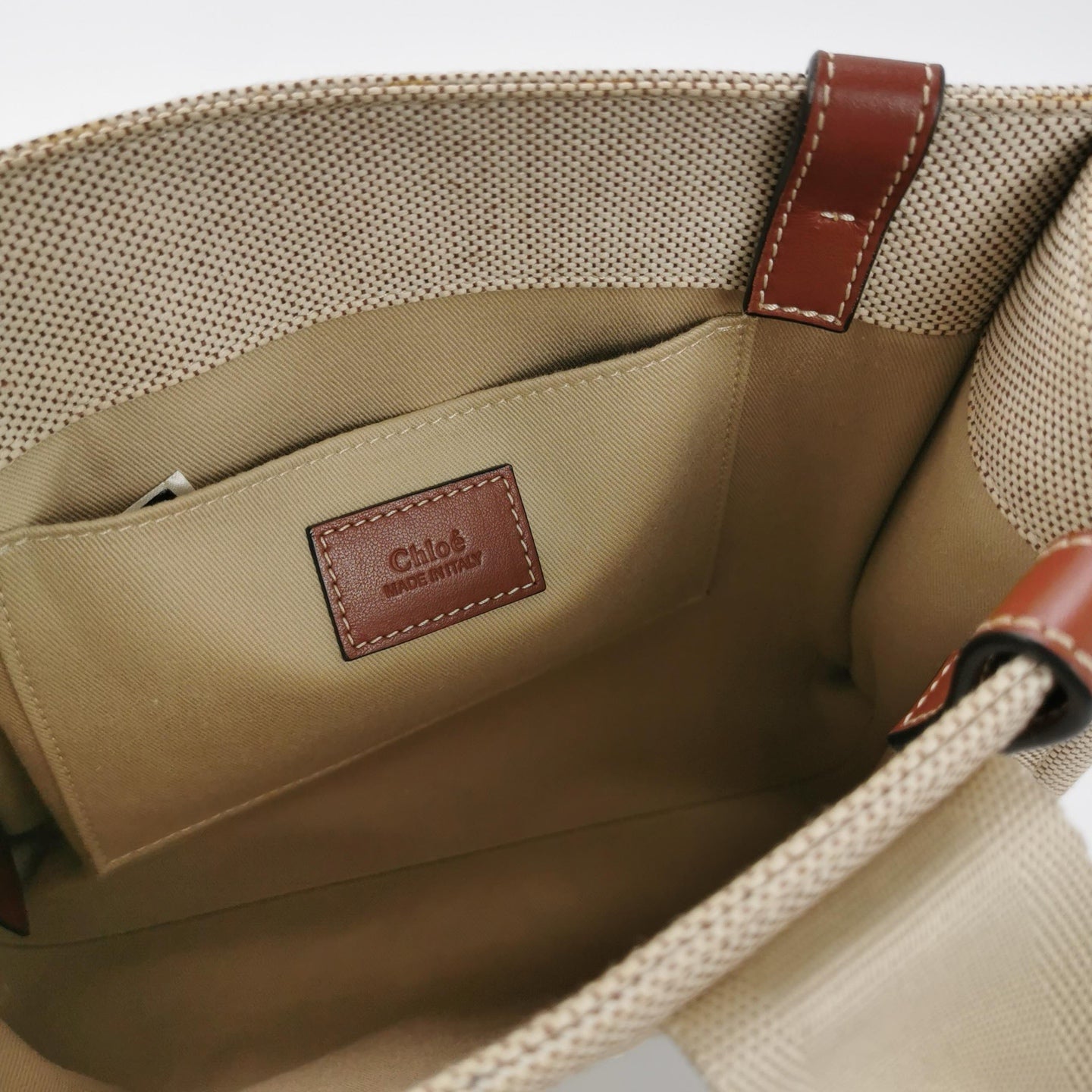 Chloé - Woody Small Tote Bag - Canvas with Leather Trim - Beige - (Small)