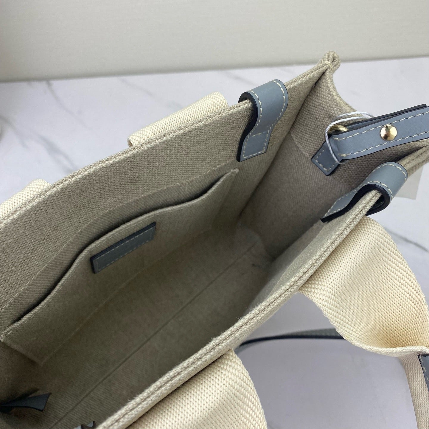 Chloe - Woody Tote Bag Small - Canvas - Beige - (Small)