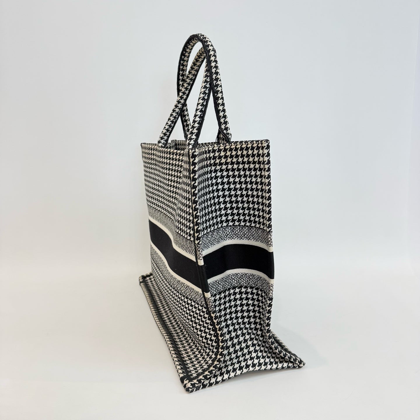 Christian Dior - Book Tote - Cloth - Black - (large)