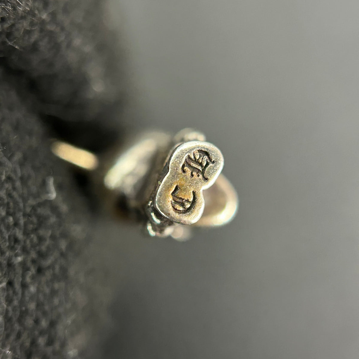 Chrome Hearts - Foti Delphino Skull Stud Earrings - Sterling silver (925). - Silver