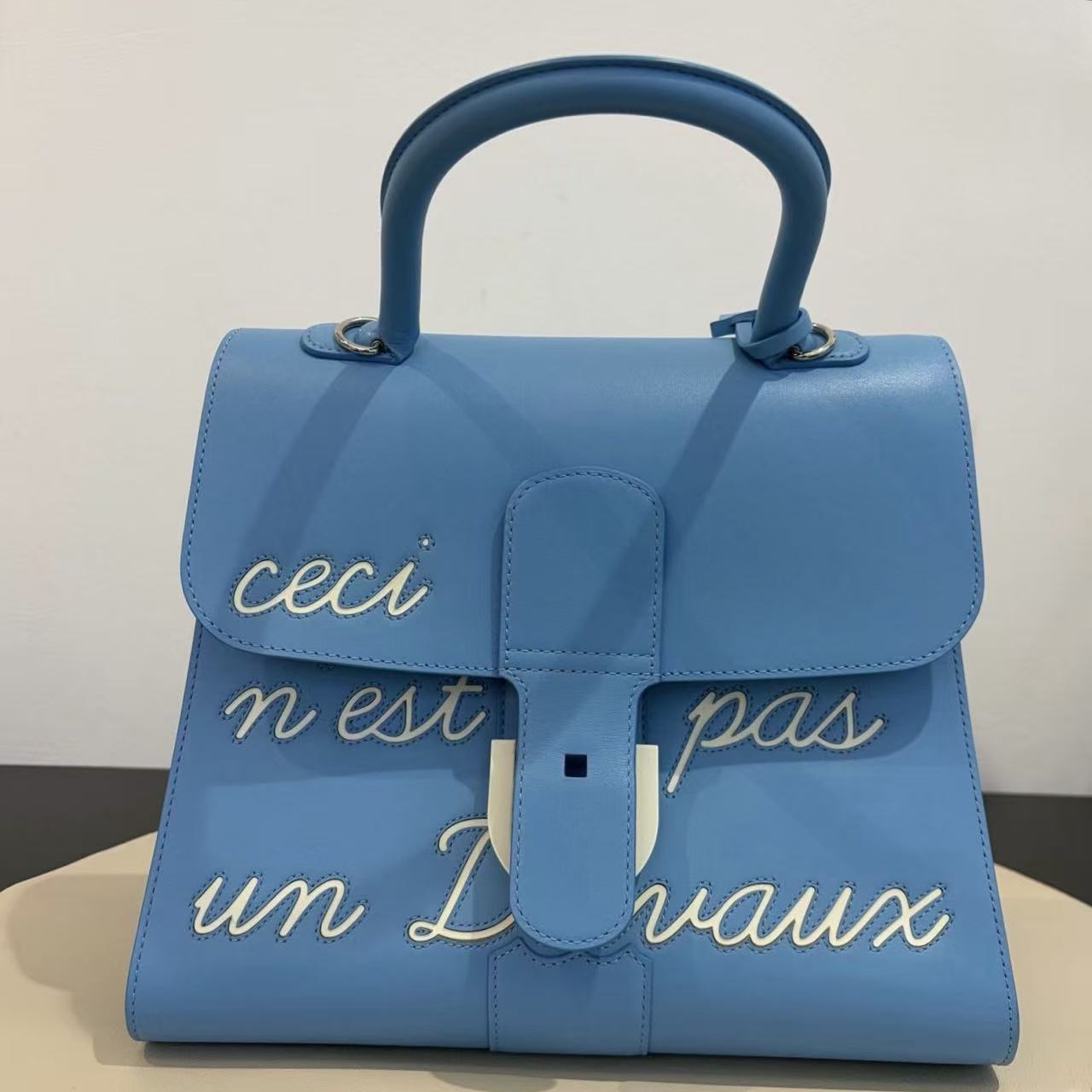 Delvaux - Brillant "Ceci n'est pas un Delvaux" Limited Edition - Box leather - Blue - (Medium)